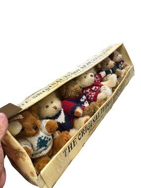 The Original Teddy Bear Collectible VTG handcrafted set of 6 bears SKU 10-563